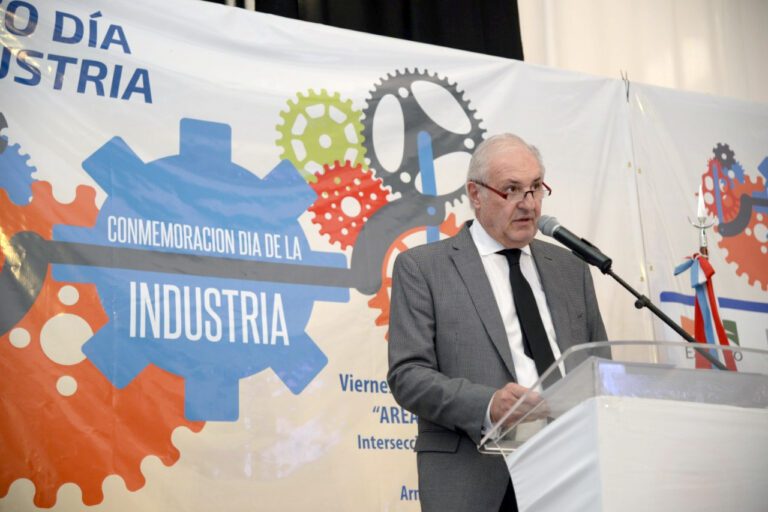 no-hay-futuro-para-el-pais-si-no-es-industrial-segun-moretti-de-fisfe-202507Fr-205728-3311.jpg