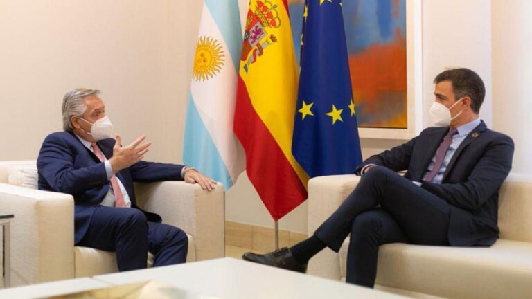 pedro-sanchez-le-prometio-a-alberto-fernandez-mas-inversiones-en-argentina-y-una-202507Sa-100917-033c.jpg