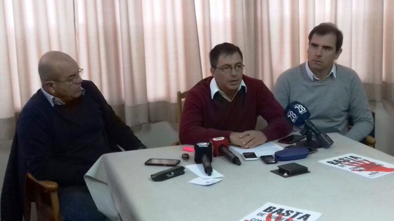 piden-la-emergencia-pyme-en-mar-del-plata-para-salvar-a-los-comercios-202507Tu-111549-dbb4.jpeg
