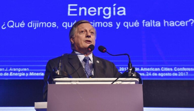 presentan-denuncia-contra-aranguren-por-sobreprecios-de-mas-de-us1300-millones-e-202507We-001539-762e.jpg