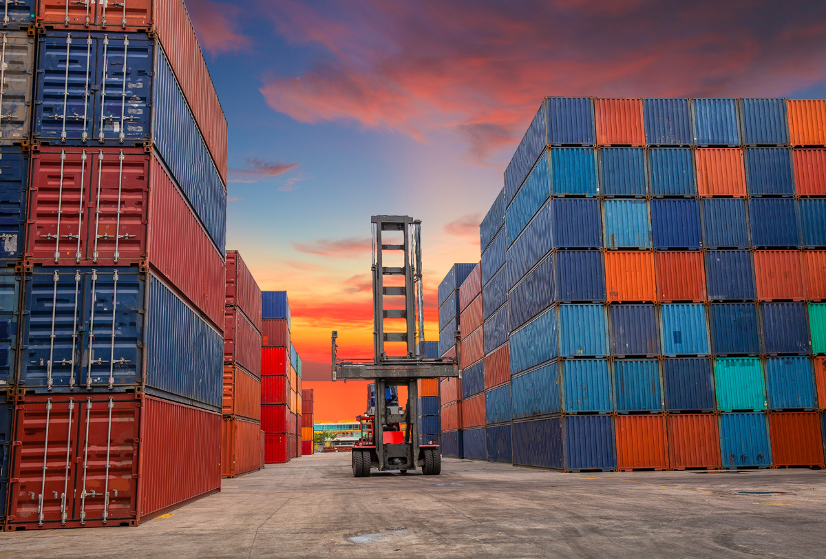 pymes-exportadoras-aseguran-estar-ante-una-situacion-critica-debido-al-cepo-dola-202507Fr-135812-a386.jpg
