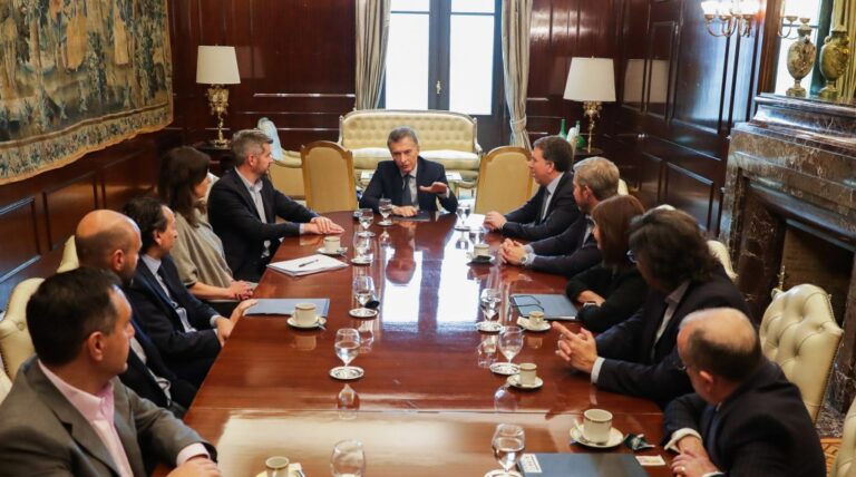 que-pasa-cuando-un-ministerio-es-convertido-en-secretaria-202507Mo-222508-bfea.jpg
