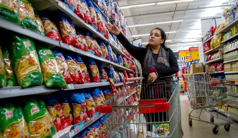 reclamos-sin-sentido-a-pesar-de-las-quejas-las-alimenticias-importaron-por-us-77-202507Th-153215-e58e.webp