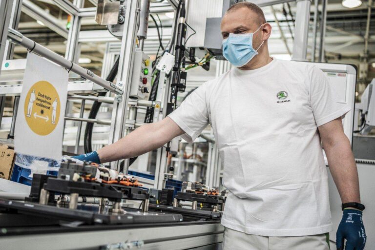 repro-ii-con-nuevas-condiciones-para-las-empresas-en-los-salarios-de-enero-202507Th-161507-e369.jpg