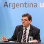salario-minimo-adelantan-a-septiembre-el-aumento-del-35-previsto-para-el-ano-que-202507Th-165957-4021.jpg