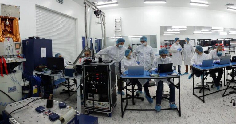satellogic-la-empresa-argentina-de-satelites-firmo-convenio-con-spacex-202507Fr-124851-cf67.jpg