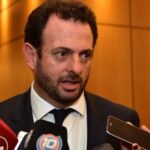 seguimos-atados-con-alambre-necesitamos-un-plan-economico-jose-urtubey-uia-202507Fr-204119-ede2.jpg