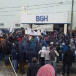 tierra-fel-fuego-despiden-800-trabajadores-en-las-empresas-de-rio-grande-202507Th-162714-6949.jpg
