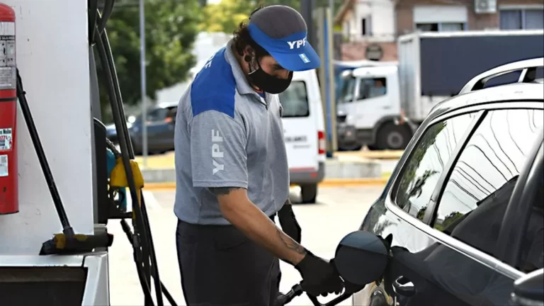 tras-los-aumentos-de-axion-y-shell-ypf-tambien-aumento-el-combustible-202507Th-155700-0443.webp
