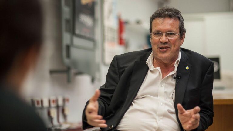 tristan-bauer-nuestro-compromiso-es-la-desconcentracion-y-construir-con-las-prov-202507We-002110-fd85.jpg