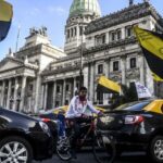 uber-lanza-servicio-de-taxis-en-la-caba-taxistas-en-se-muestran-en-alerta-ante-l-202507We-001612-f840.jpg