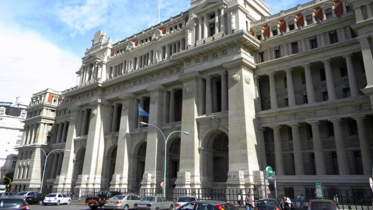 una-pyme-no-pudo-acceder-a-un-credito-para-pagar-salarios-y-la-justicia-habilito-202507Fr-133418-6484.jpg