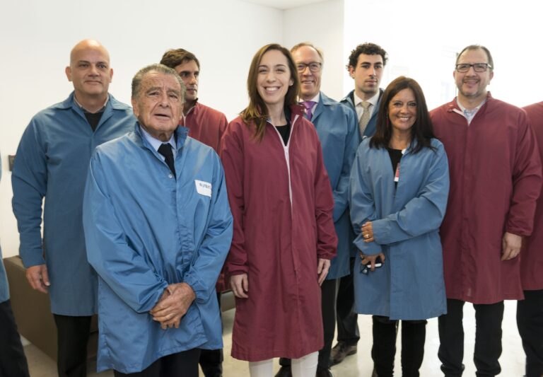 unitec-blue-la-unica-fabrica-de-nanotecnologia-del-pais-despidio-23-trabajadores-202507Fr-140322-779d.jpg