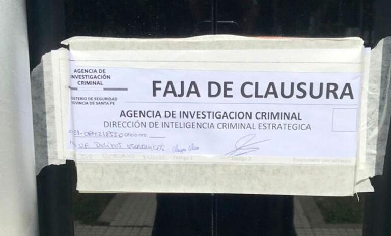 vicentin-gate-clausuraron-las-oficinas-de-la-casa-central-de-la-empresa-en-avell-202507Fr-125348-191b.jpg