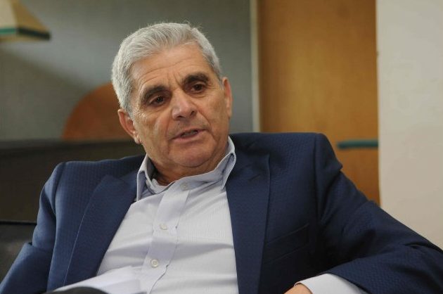 victor-fera-los-argentinos-destruimos-el-pais-entre-nosotros-202507Fr-195133-8864.png
