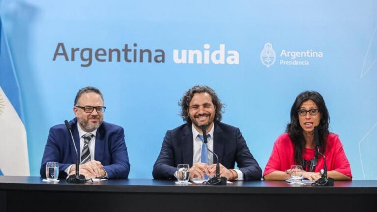 vuelve-precios-cuidados-con-primeras-marcas-y-una-rebaja-del-8-promedio-en-preci-202507Mo-194028-cb49.jpg