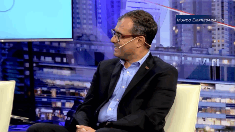 gabriel-fernandes-en-mundoempresarialtv-la-industria-cosmetica-pyme-se-encuentra-202508Su-173735-4e12.png
