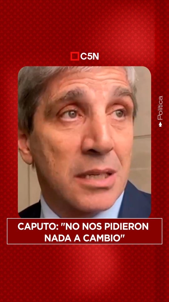 Nicolás Caputo junto a un representante del Banco Mundial.