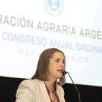 Pullaro en el congreso de Federación Agraria