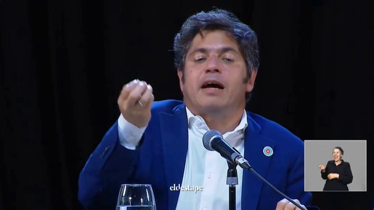 Axel Kicillof en la presentación del libro