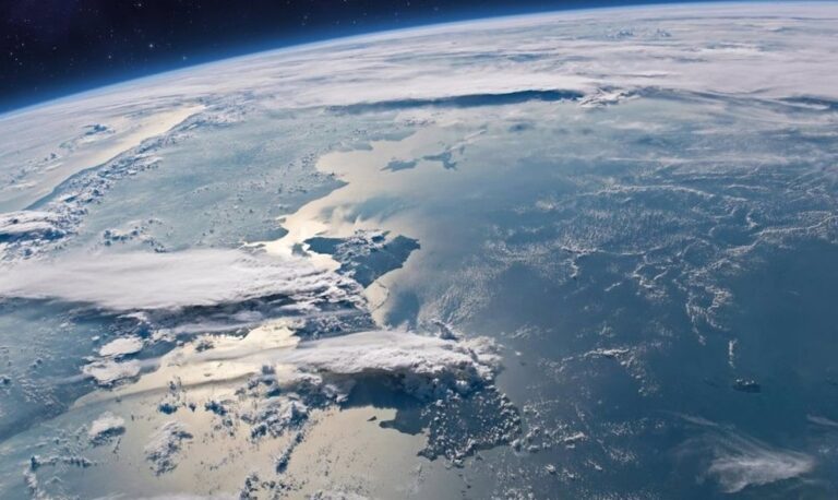 Imágenes de la Tierra desde la EEI gracias a la tecnología 4K