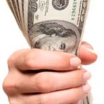 Cotización del dólar cerca de los 1500 pese al swap