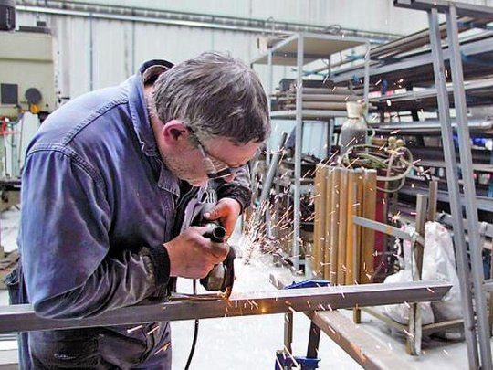 Diputados discuten medidas de emergencia para pymes