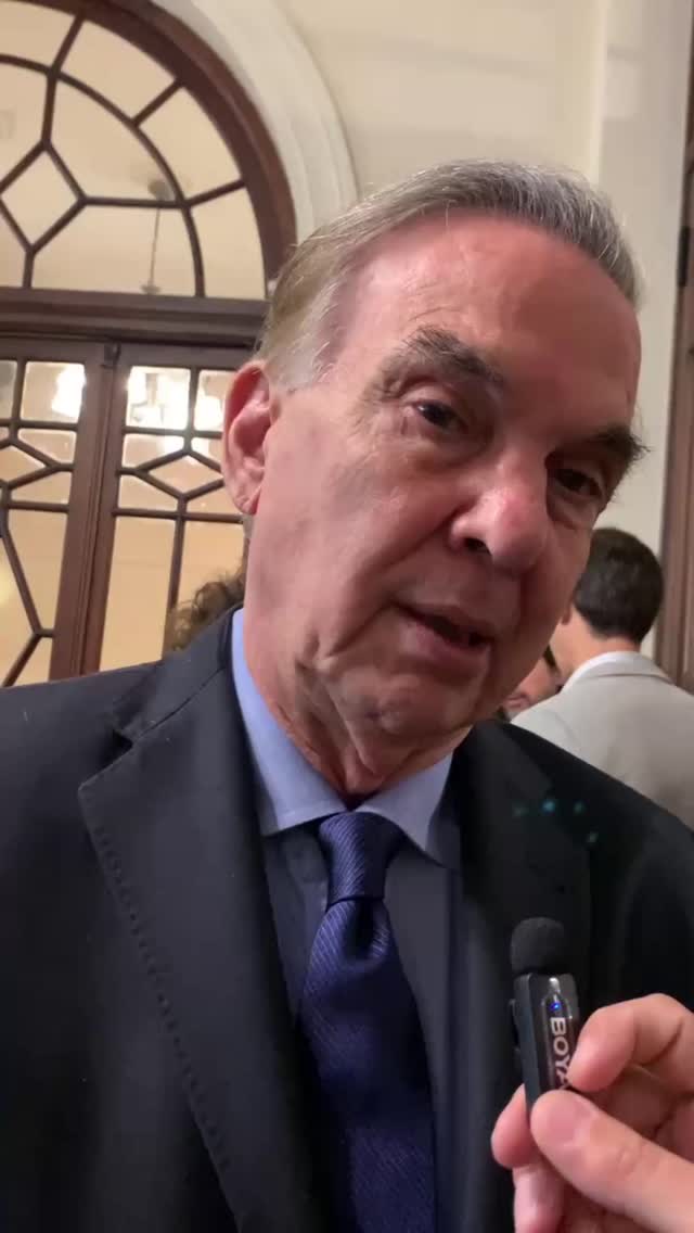 Miguel Pichetto hablando en ProTextil 2025