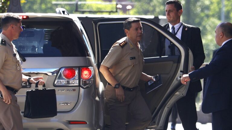 Presti genera tensión en las Fuerzas Armadas ante su estado de disponibilidad