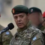 Militar Carlos Presti nombrado ministro de Defensa por primera vez en democracia