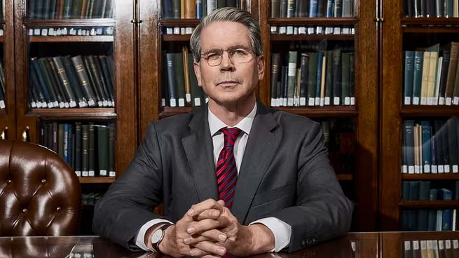 Scott Bessent cancelación viaje Argentina relaciones bilaterales