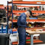 Gráfico sobre la caída de la industria manufacturera en noviembre según FIEL