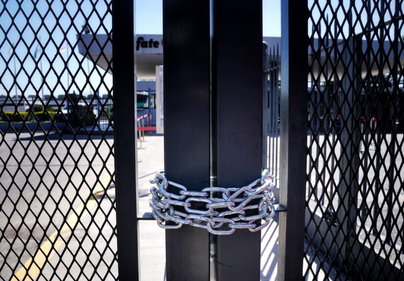 Crisis - Crisis total: Cerraron 70 pymes por dia en Enero del 2026