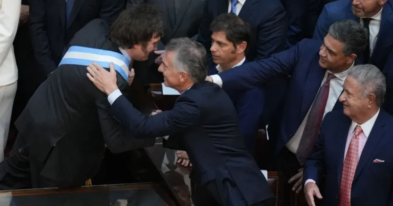 Elecciones - Elecciones 2027: El Círculo Rojo se ata al mástil de Javier Milei