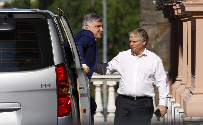 Crisis - Crisis sicologica: En Cordoba cae la industria y el campo