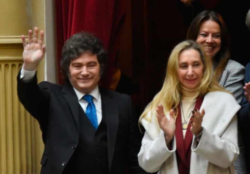 Fuerte - Fuerte caída en la imagen de Milei