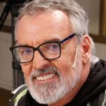 Benito - Benito Fernández a Milei: "Echarnos la culpa a los diseñadores me parece de una perversidad que nunca he visto en mi vida"