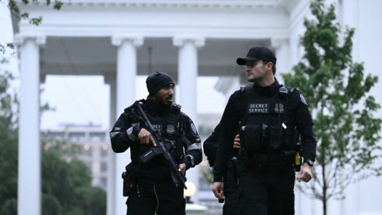 EEUU - EEUU: El Servicio Secreto dice que agentes mataron a un hombre alrededor de la Casablanca