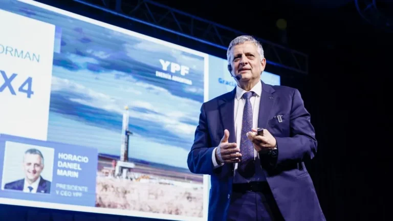 Precios - Precios de los combustibles: Horacio Marín dijo que ahora el cliente tendrá que "ayudar a YPF"