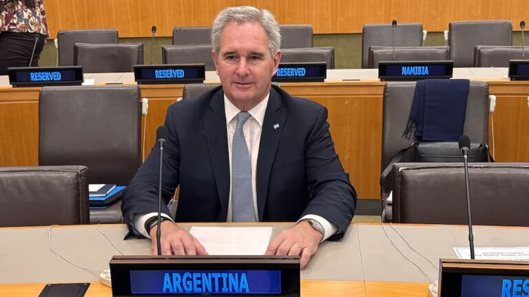 insta - ONU insta a Reino Unido a negociar soberanía de Malvinas