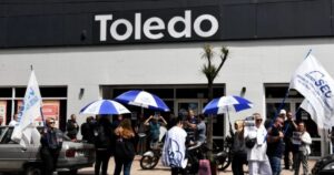 Cadena de supermercados pagó el 70% de los salarios y escala