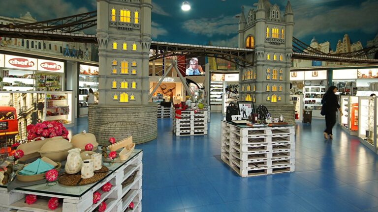 Cambios en los "free shops": el Gobierno modificó el régimen para habilitar más tiendas en pasos terrestres y fronteras terrestres