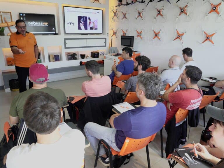 Del comercio a la educación: la transformación en la industria de los drones - Clarin.com
