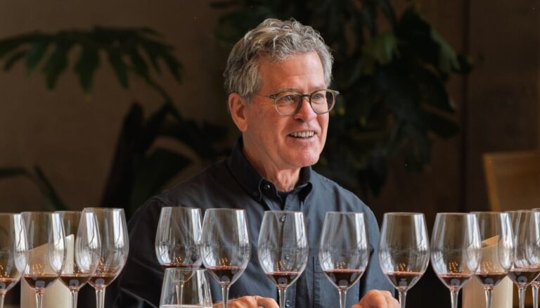 El "Steve Jobs" de la vitivinicultura y las 25 cosechas del primer vino “perfecto” de Argentina | Infocampo
