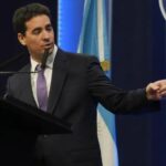 "Fuera de contexto": el vocero Adrián Ravier justificó los elogios de Javier Milei a Margaret Thatcher