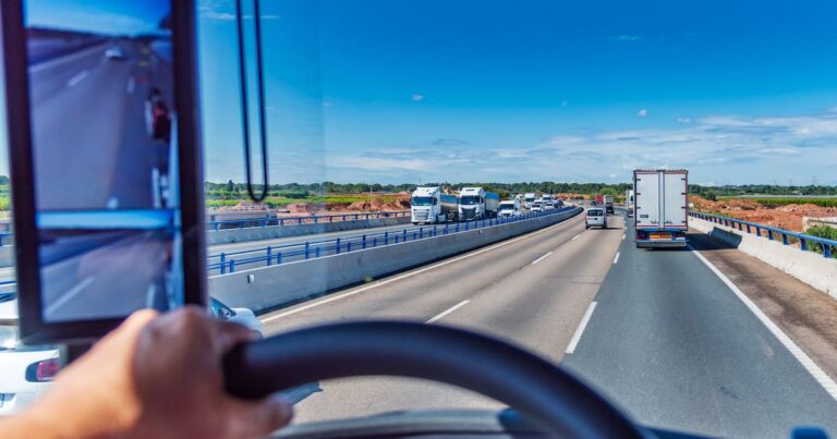 Fin del papel en las rutas: las reformas que salvan a las pymes de multas “salvajes” - El Cronista