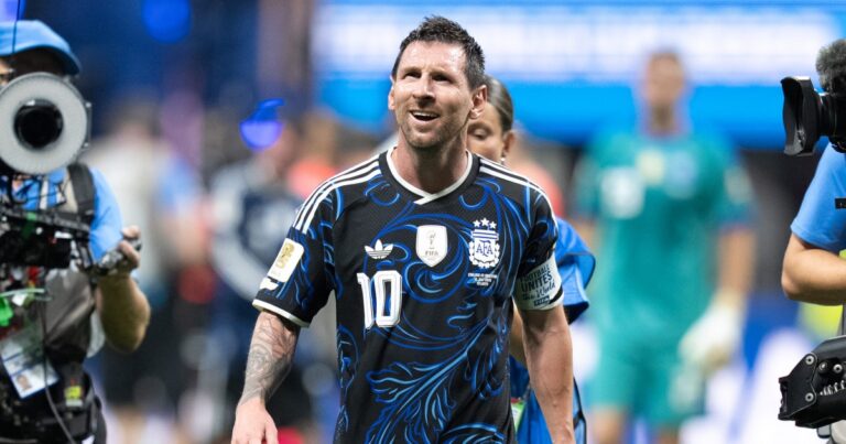 Contrapunto Mundial: Milei dijo que los jugadores son "imprudentes" y Messi le recordó que "la gente no llega a fin de mes"