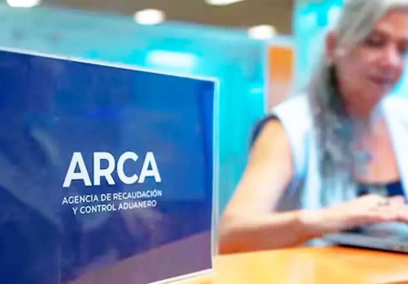 Monotributo bajo presión: el estricto control de ARCA sobre los gastos y las nuevas cuotas - MinutoUno