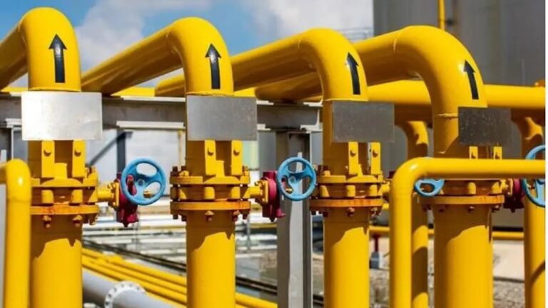 Por falta de gas, dos industrias clave amenazan con parar y hay 100 mil empleos en riesgo