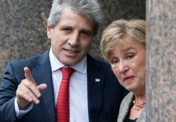 Georgieva descartó un nuevo desembolso y advirtió que el crecimiento debe llegar a las pymes